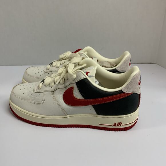 Nike Air Force 1 \'07 Premium Chicago Pack FQ8743 121 Size 9.5 M Black Red Bulls main image 7